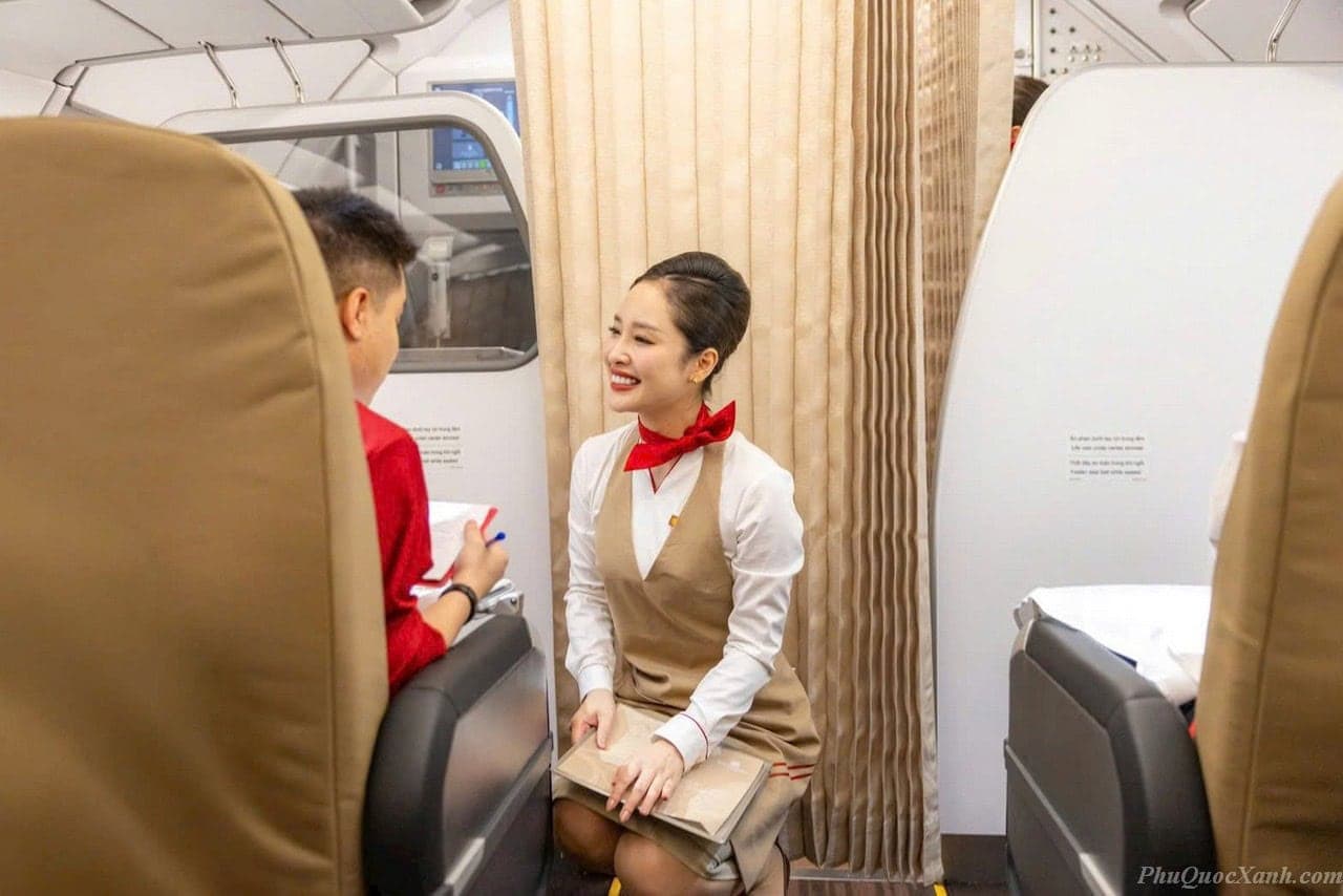 Tiếp viên Sun PhuQuoc Airways