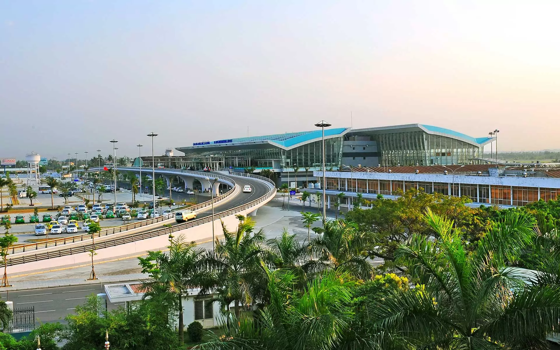 Nhà ga Sân bay Quốc tế Đà Nẵng
