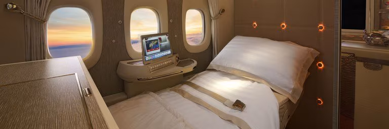 Hạng Nhất Emirates